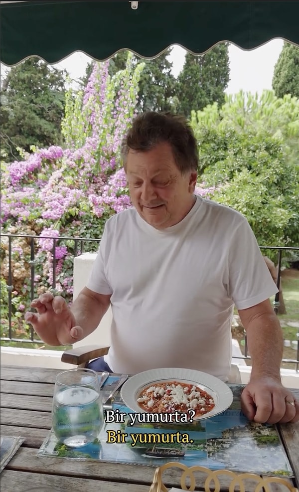 Vedat Milor Menemen Fitilini Yeniden Ateşledi! İdeal Menemen Malzemesi Oranı Herkesi Birbirine Düşürdü 13 vedat milor menemen fitilini yeniden atesledi ideal menemen malzemesi orani herkesi birbirine dusurdu 12 hwHqSyKV