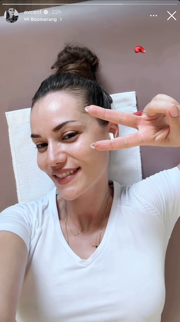 Doğal Yüzü Dikkat Çekti: Estetik İddialarını Yalanlayan Fahriye Evcen Makyajsız Halini Paylaştı! 3 dogal yuzu dikkat cekti estetik iddialarini yalanlayan fahriye evcen makyajsiz halini paylasti 2