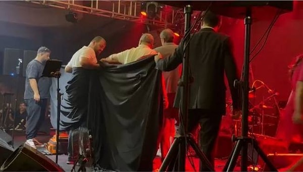 Kalp Krizi Sanılmıştı: Cihan Orhan, Hastaneye Kaldırılan Kardeşi Sevcan Orhan'ın Sağlık Durumunu Açıkladı! 2 kalp krizi sanilmisti cihan orhan hastaneye kaldirilan kardesi sevcan orhanin saglik durumunu acikladi 1 1pqaqEnm