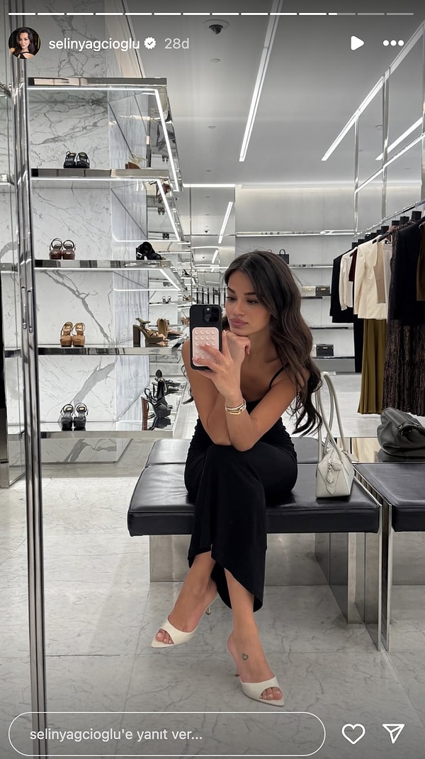 Merve Boluğur'un Sarı Saçlarından Zuhal Topal'ın Bronz Tenine 26 Haziran'da Ünlülerin Instagram Hikayeleri 6 merve bolugurun sari saclarindan zuhal topalin bronz tenine 26 haziranda unlulerin instagram hikayeleri 5 eKEm7nGN