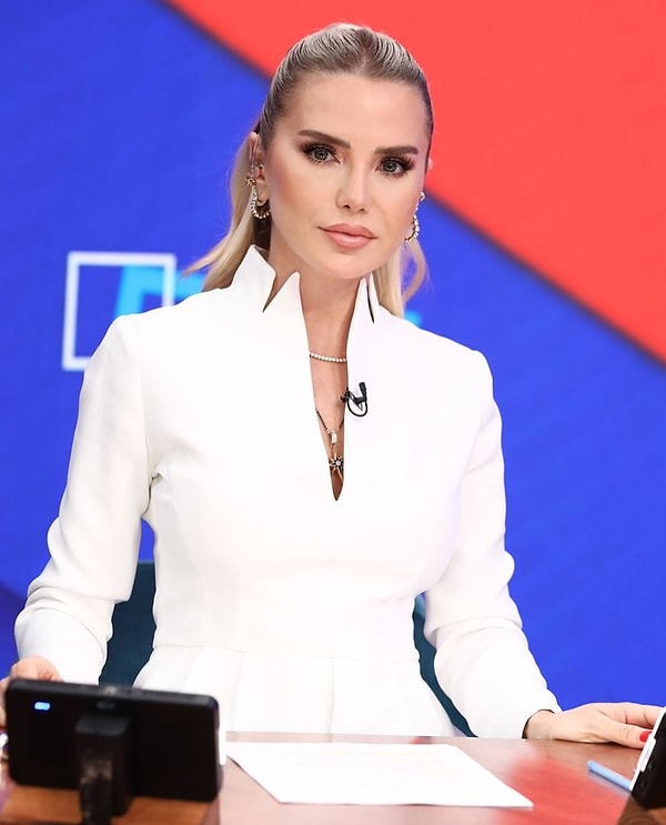 Eşini Üç Yıl Önce Kaybeden Ece Erken, Sinan Akçıl'la Yaşadığı Aşka Gelen Sert Eleştirilere Cevap Verdi! 1 esini uc yil once kaybeden ece erken sinan akcilla yasadigi aska gelen sert elestirilere h6MyGzGK