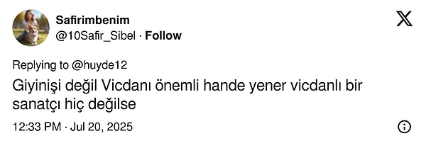 Hande Yener Plaj Konserinde Yine Bildiğini Okudu: İlginç Kombini Olay Yarattı! 4 hande yener plaj konserinde yine bildigini okudu ilginc kombini olay yaratti 3 DFdfUrWR