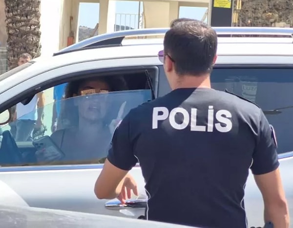 ido tatlisesin karisi yasemin sefkatliden dilan citakin polisle yasadigi gerilim sonrasi olay paylasim 0 E3c2VNN4