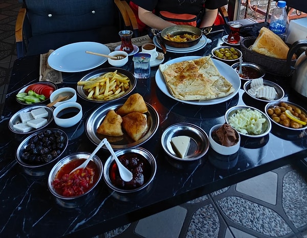 Kayseri Kahvaltı Mekanları! Kayseri'de Güne Nefis Başlangıç Yapabileceğiniz Mekanlar 6 kayseri kahvalti mekanlari kayseride gune nefis baslangic yapabileceginiz mekanlar 5 7V2vMmHw