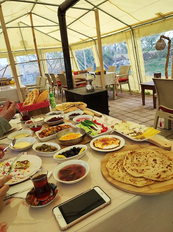 Kayseri Kahvaltı Mekanları! Kayseri'de Güne Nefis Başlangıç Yapabileceğiniz Mekanlar 8 kayseri kahvalti mekanlari kayseride gune nefis baslangic yapabileceginiz mekanlar 7 HTVSAskW