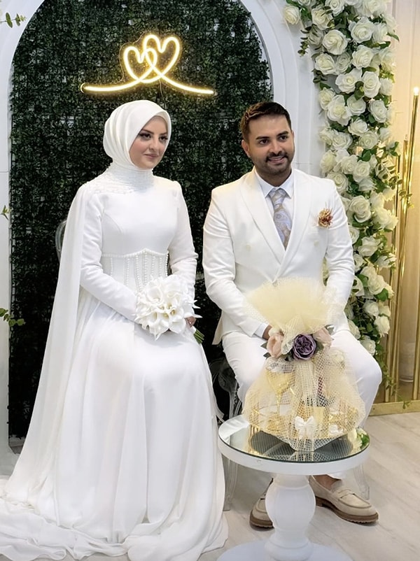 Lüks Hamam Detayı Olay Oldu: Kadir Ezildi Balayı Dönüşü Evinden İlk Paylaşımını Yaptı! 1 luks hamam detayi olay oldu kadir ezildi balayi donusu evinden ilk paylasimini yapti 0 rtZX4kGU