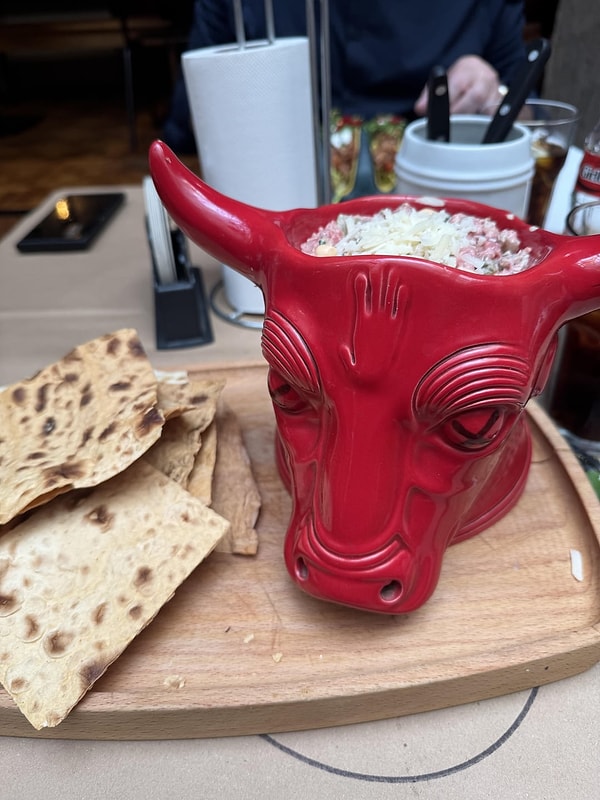 Lüks ve Pahalı Restoranların Masaya Geldiğinde Hayatı Sorgulatacak Göz Kanatan Sunumları 1 luks ve pahali restoranlarin masaya geldiginde hayati sorgulatacak goz kanatan sunumlari 0 y9ciPAIl