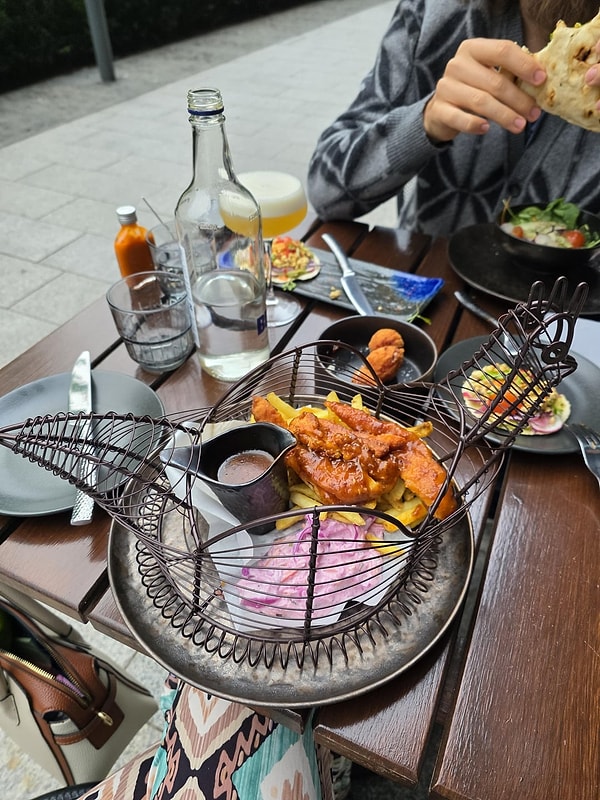 Lüks ve Pahalı Restoranların Masaya Geldiğinde Hayatı Sorgulatacak Göz Kanatan Sunumları 2 luks ve pahali restoranlarin masaya geldiginde hayati sorgulatacak goz kanatan sunumlari 1 z6E1va41