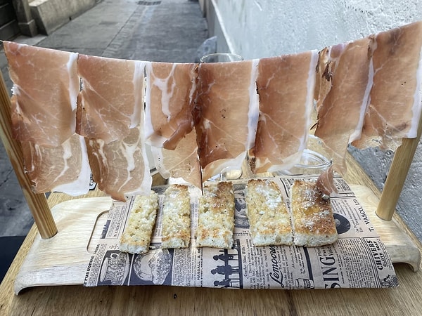 Lüks ve Pahalı Restoranların Masaya Geldiğinde Hayatı Sorgulatacak Göz Kanatan Sunumları 11 luks ve pahali restoranlarin masaya geldiginde hayati sorgulatacak goz kanatan sunumlari 10 ZD7nk44W
