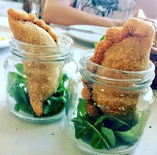 Lüks ve Pahalı Restoranların Masaya Geldiğinde Hayatı Sorgulatacak Göz Kanatan Sunumları 4 luks ve pahali restoranlarin masaya geldiginde hayati sorgulatacak goz kanatan sunumlari 3 KpUFHXLI