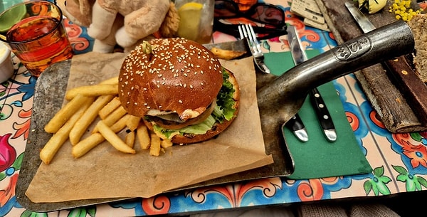 Lüks ve Pahalı Restoranların Masaya Geldiğinde Hayatı Sorgulatacak Göz Kanatan Sunumları 7 luks ve pahali restoranlarin masaya geldiginde hayati sorgulatacak goz kanatan sunumlari 6 JAEnMG2m