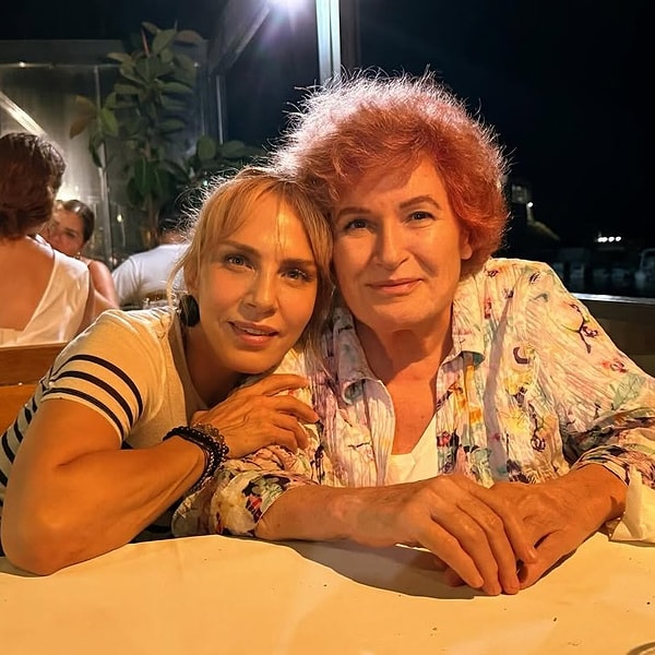 photoshopun gozu kor olsun filtrenin dozunu kaciran sertab erener selda bagcani fena harcadi 1 kI4bKVP5