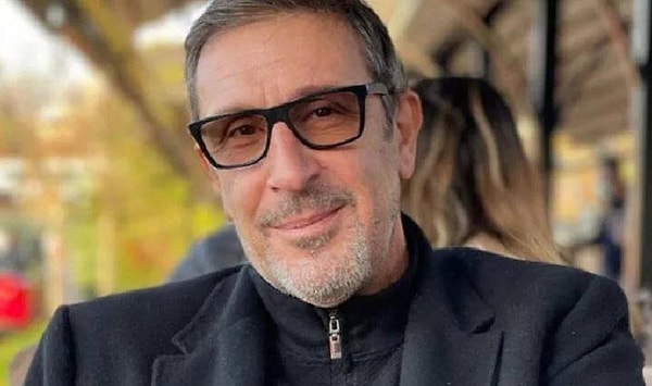 Şafak Sezer ve Cem Özer Arasında Kül Tablalarının Havada Uçuştuğu Kavganın Detaylarını Anlatıyoruz! 6 safak sezer ve cem ozer arasinda kul tablalarinin havada ucustugu kavganin detaylarini anlatiyoruz 5 jRkdMJ8C