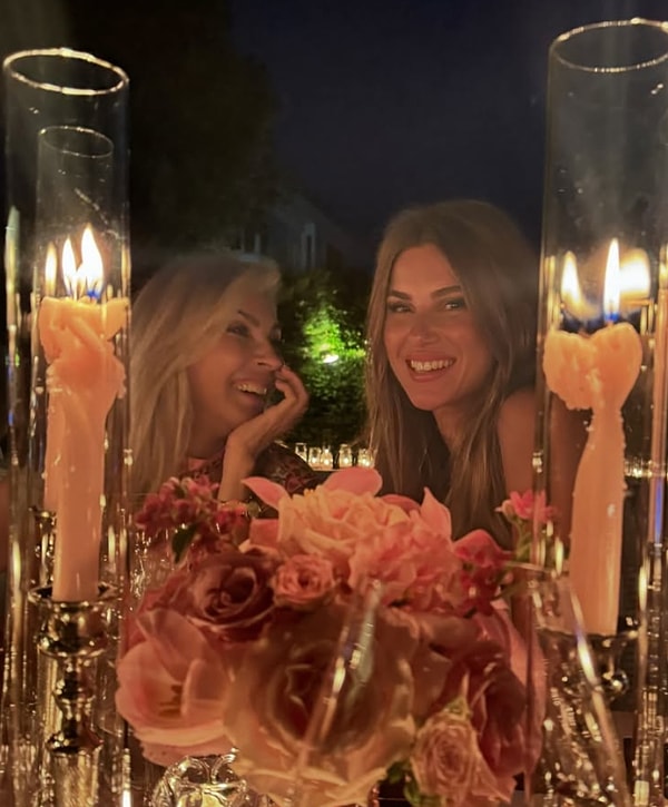 gelin kaynana kavustu tatilden donen gelinini pamuklara saran arzu sabanci nazlisini jloya goturdu 1 Shcb3zep