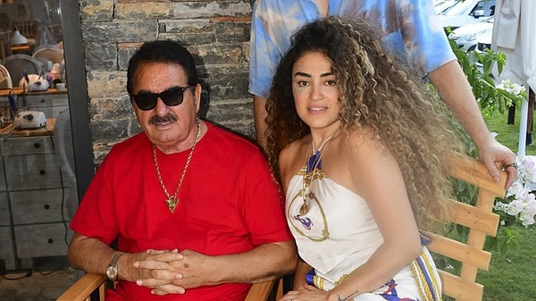 olaylarin kadini dilan citak yine gergin bikinili fotograflarini begenmeyince shopla tepki gosterdi 0 DMBEwTen