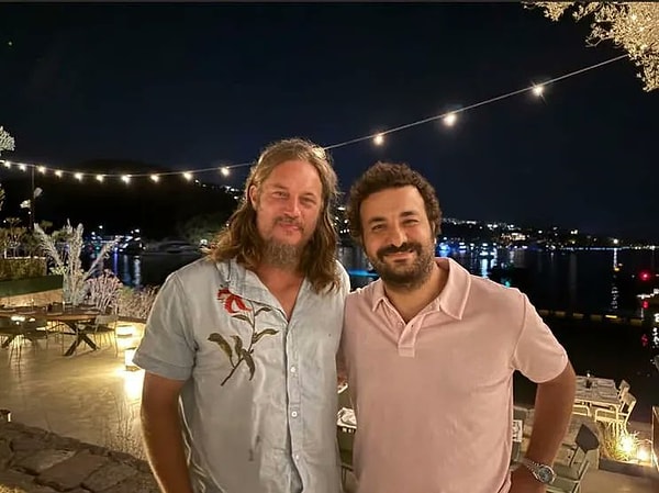 Vikings'in Efsane Ragnar'ı Travis Fimmel Bodrum'da Ortaya Çıktı: Son Haliyle "Yıllar Acımamış" Dedirtti! 3 vikingsin efsane ragnari travis fimmel bodrumda ortaya cikti son haliyle yillar acimamis dedirtti 2 7d4MRtJs