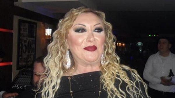 arabeskin sevilen ismi gullu 51 yasinda hayatini kaybetti 0 Nw71G6Z1