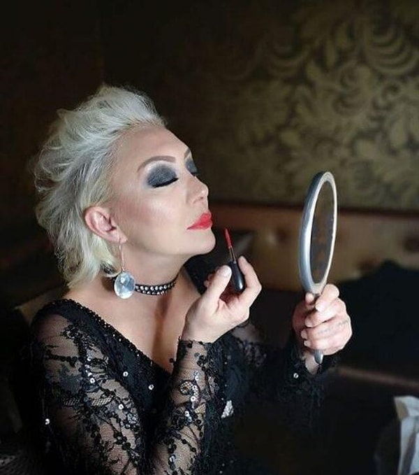 Arabeskin Sevilen İsmi Güllü Kimdir, Öldü mü? Şarkıcı Güllü Neden Hayatını Kaybetti? 1 arabeskin sevilen ismi gullu kimdir oldu mu sarkici gullu neden hayatini kaybetti 0 mqZfQ9YN