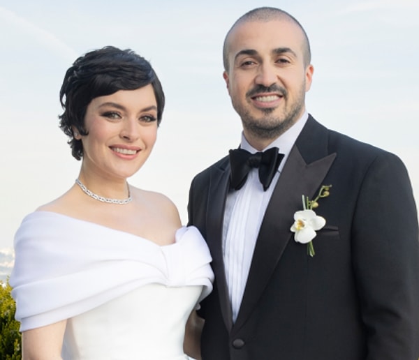 bir turlu kopamadilar her an birlikte gezen ezgi mola ve mustafa aksakalli kagit ustunde z1NQ6tGp