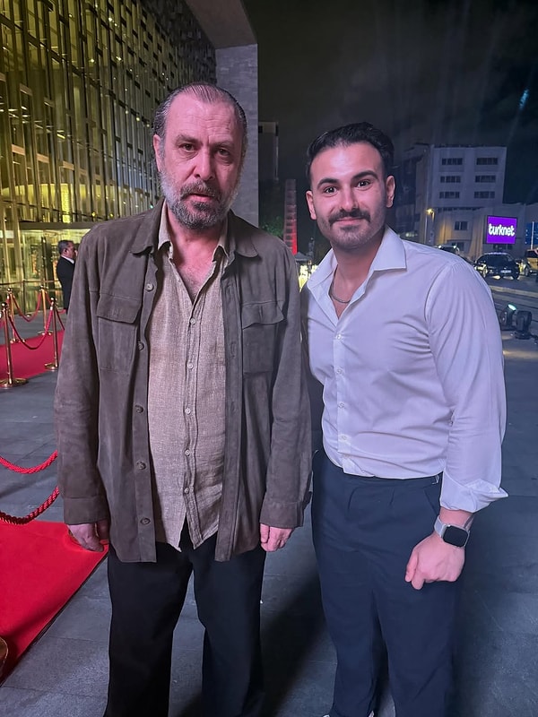 birine benzetiyorum ama nejat islerin hayraniyla cektirdigi kare gundem oldu 2 g8s2GtYL