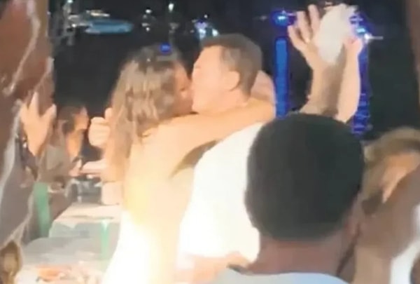 bosanmadan yeni nikah guzide durana sevgilisi fikret ormandan sasirtan teklif 1 8QkI1lJ5