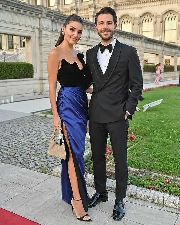 bu ne resmiyet nazli sabancidan kayinvalidesi arzu sabanciya sizli bizli dogum gunu kutlamasi 0 tlD58sFJ