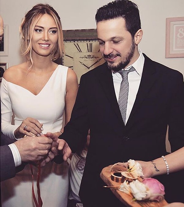 Çekişmeli Geçecek: 2 Çocuk Annesi Şarkıcı Seda Önder İle İlhan Sapan Boşanıyor! 1 cekismeli gececek 2 cocuk annesi sarkici seda onder ile ilhan sapan bosaniyor 0 OlRACnIc