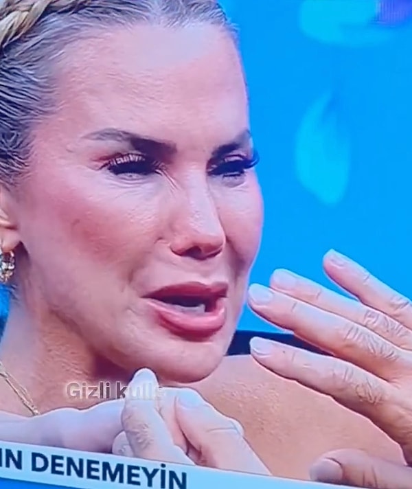 filtresiz hali olay olmustu ece erken ogluyla tatil paylasimina filtre imasi yapan takipcisine fena wLtRBTS9