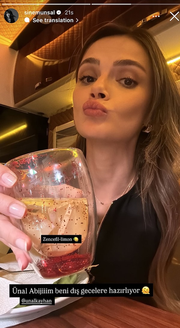 Silinmeden Yetişin: 5 Eylül'de Ünlülerin Paylaştığı "Kaçarsa Yazık Olur" Temalı Instagram Hikayeleri! 1 silinmeden yetisin 5 eylulde unlulerin paylastigi kacarsa yazik olur temali instagram hikayeleri 0 S8SVz1Sk