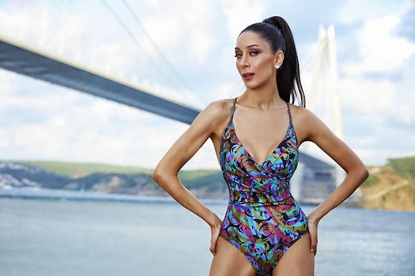 unlu manken ece gurselden yillar sonra gelen itiraf sosyal medyada olay yaratti 0 9piYEJ13