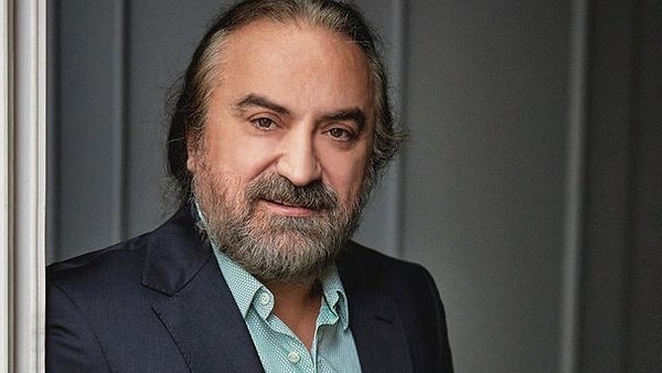 Volkan Konak'ın 20 Yıllık Dostu ve Sahne Arkadaşı Selim Bölükbaşı Ölmeden Önceki Son Anlarını İlk Kez Anlattı! 1 volkan konakin 20 yillik dostu ve sahne arkadasi selim bolukbasi olmeden onceki son anlarini dH944QK2