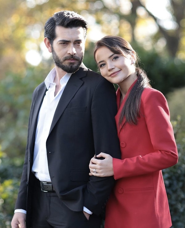 kan ciceklerinin basrolu baris baktasin partneri yagmur yuksele karsi tavirlari tepki topladi 0 yHsIRimy