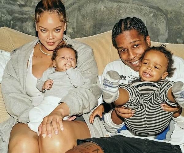ucuncu cocugunu yeni doguran rihannanin son hali ortaligi ayaga kaldirdi 1 pmEipGZ4
