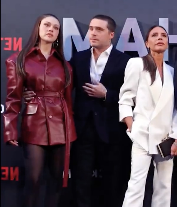Victoria Beckham'ın Oğlu Brooklyn ve Gelininin Düğünlerindeki İlk Dansı Sabote Etmesi Büyük Goygoy Çıkardı! 1 victoria beckhamin oglu brooklyn ve gelininin dugunlerindeki ilk dansi sabote etmesi buyuk goygoy cikardi WfrhVsB6