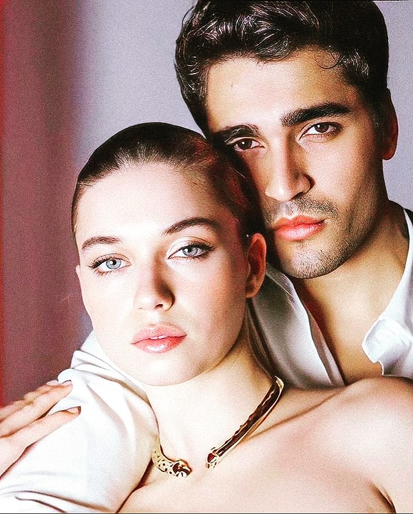 defalarca kez ayrilan afra saracoglu ve mert ramazan demir baristi mi 1 DniiXcFO