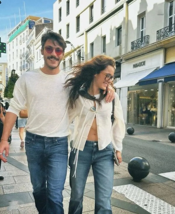 kubilay akanin kabarik ask defterini masaya yatiriyoruz 12 MzbqQzHg